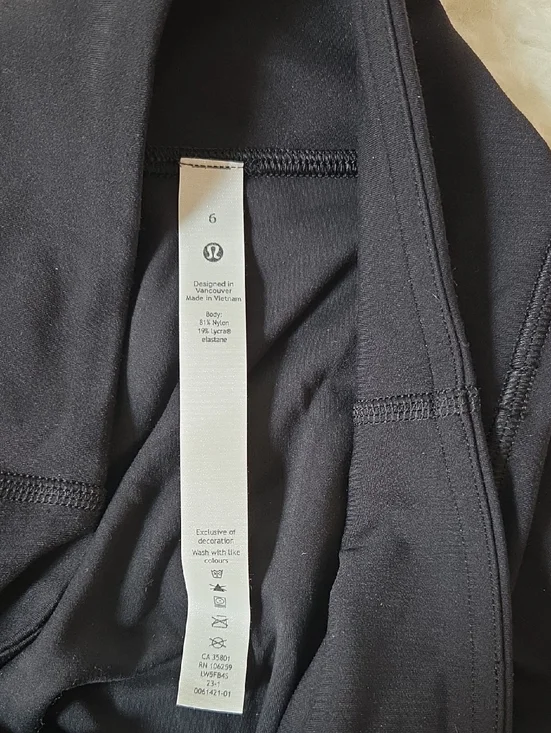 Lululemon Align Low-Rise Pant 25" Sz 6 Black - Picture 6 of 12